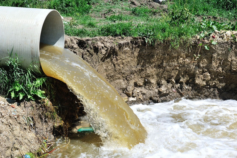 polluted-water-overflow-from-sewage