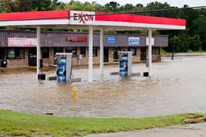 big-oil-flooding-articl_featured-image