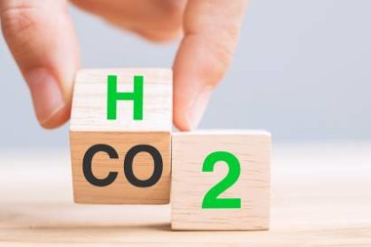 change carbon to hydrogen formula on wooden blocks