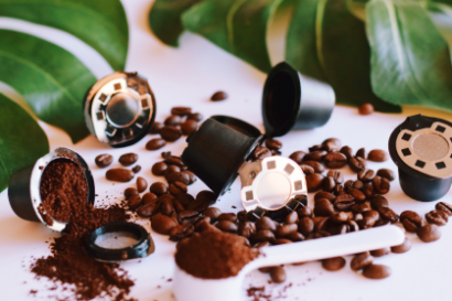 reusable coffee pods with whole and ground beans